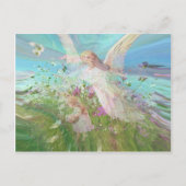 Carte Postale Un enfant ramasse des fleurs dans un champ. (Devant)