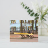 Carte Postale Un équilibre prudent indispensable (Debout devant)