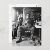 Carte Postale Un homme géant boit une bière, 1910 (Devant / Derrière)