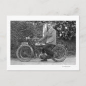 Carte Postale Un homme sur la vieille B.S.A. Moto (Devant)
