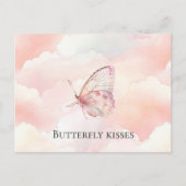 Carte Postale Un Joli Papillon Rose Dans Les Nuages (Devant)