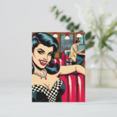 Carte Postale Un Vampire au diner rétro (Debout devant)