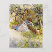 Carte Postale Une dame lit un journal (Devant)