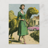 Carte Postale Une dame rétro promène son dinosaure vert (Devant)