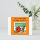 Carte Postale une drôle de blague mathématique (Debout devant)