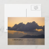 Carte Postale Une équipe de canoë-kayak se pratique au large de (Devant / Derrière)