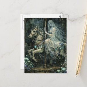 Carte Postale Une femme fantôme sur un cheval de carrousel aband