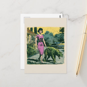 Carte Postale Une femme rétro promène son animal de compagnie, u