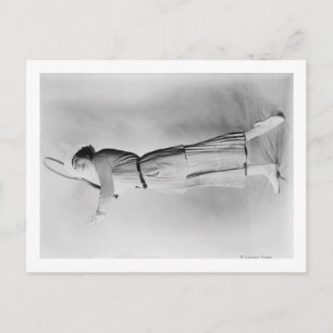 Carte Postale Une Femme Swant Raquet De Tennis