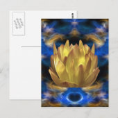 Carte Postale Une fleur de lotus doré et des réflexions (Devant / Derrière)