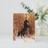 Carte Postale Une frite dans la neige hivernale (Debout devant)