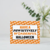 Carte Postale Une Halloween à la beauté pawsitive (Debout devant)