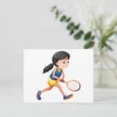 Carte Postale Une jeune joueuse de tennis (Debout devant)