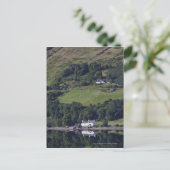 Carte Postale Une Maison Le Long De L'Eau (Debout devant)