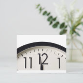 Carte Postale Une minute à minuit (Debout devant)