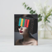 Carte Postale Une tête de télévision couleur (Debout devant)