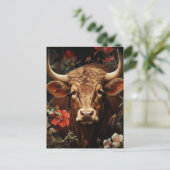 Carte Postale Une vache Brown dans les fleurs (Debout devant)