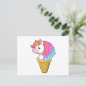 Carte Postale Unicorne avec crème glacée (Debout devant)