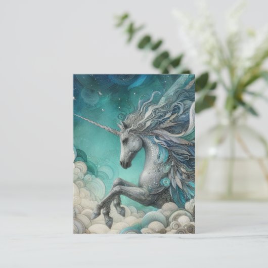 Carte Postale Unicorne avec trois pattes dans les nuages (Debout devant)