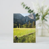 Carte Postale Upper Yosemite Falls (Debout devant)
