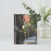 Carte Postale USA, Massachusetts, Boston, Beacon Hill. (Debout devant)