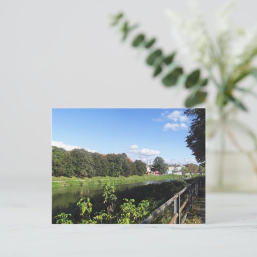 Carte postale Uzhhorod (Debout devant)