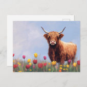 Carte Postale Vache des Highlands dans un champ de tulipes (Devant / Derrière)