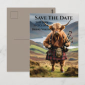 Carte Postale Vache des Highlands Écossais sonneur de cornemuse, (Devant / Derrière)