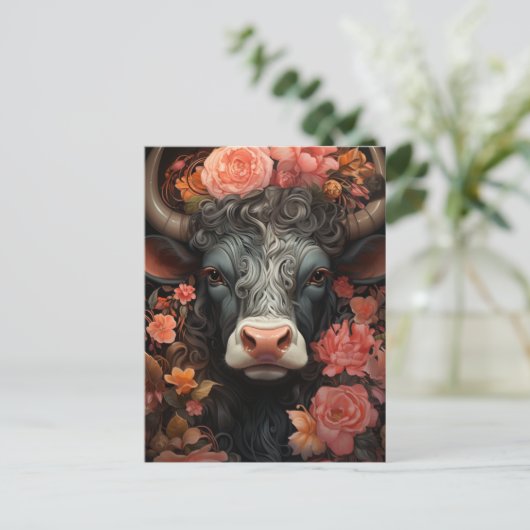 Carte Postale Vache grise aux cheveux bouclés dans les fleurs (Debout devant)