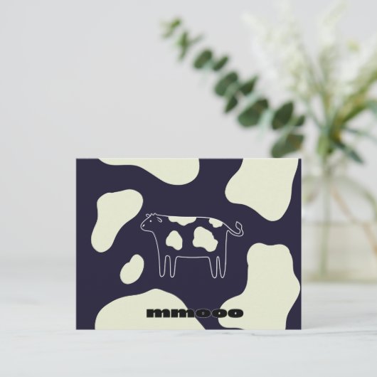 Carte Postale Vache noir et blanc (Debout devant)