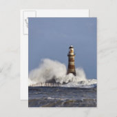 Carte Postale Vagues s'écrasant contre le phare de Roker (Devant / Derrière)