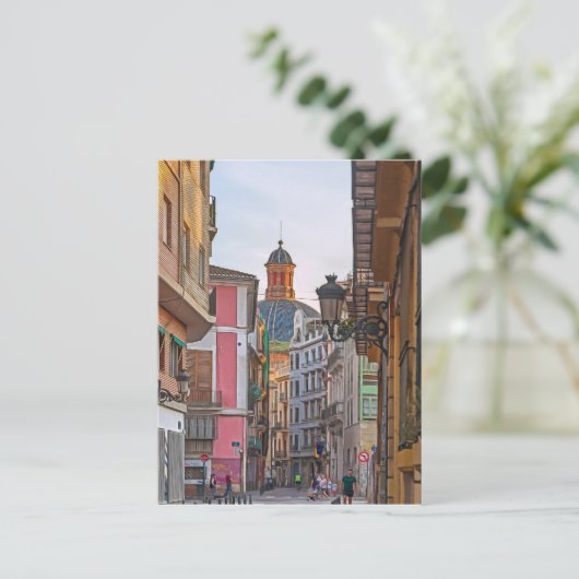 Carte Postale Valence. n° 10. (Debout devant)