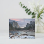 Carte Postale Vallée de Yosemite (Debout devant)