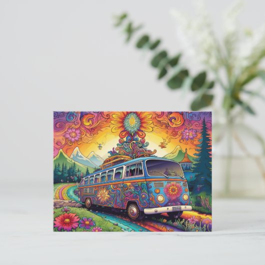 Carte Postale Van hippy coloré (Debout devant)