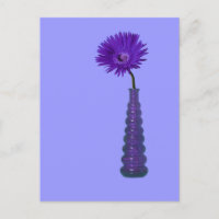 Vase pourpre et fleurs
