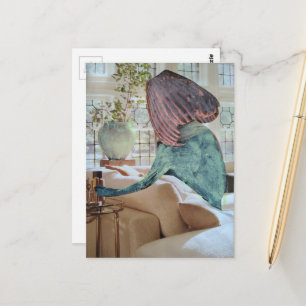 Carte Postale Vase sur sa tête un collage amusant