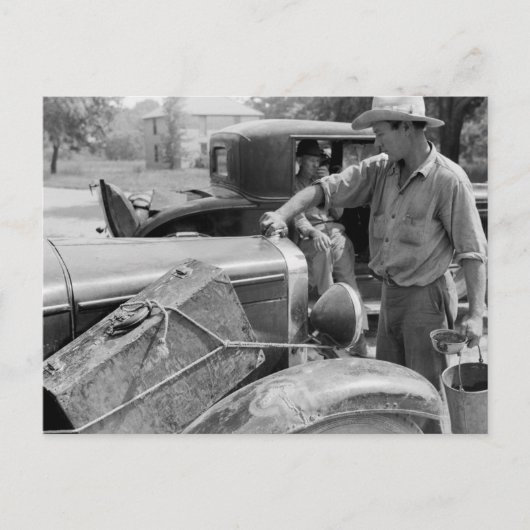 Carte Postale Véhicules de travailleurs migrants, 1940 (Devant)