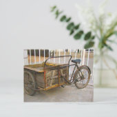 Carte Postale Vélo de livraison chinois (Debout devant)