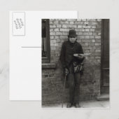 Carte Postale Vendeur de correspondance. c.1900 (Devant / Derrière)