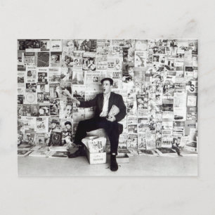 Carte Postale Vendeur de journaux, c.1960