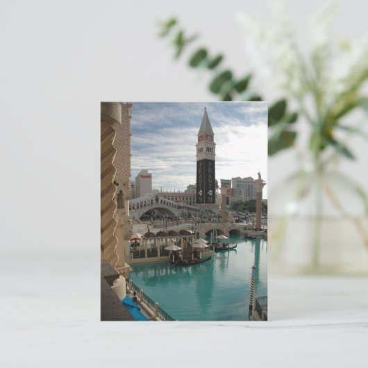 CARTE POSTALE VENÉTIEN (Debout devant)