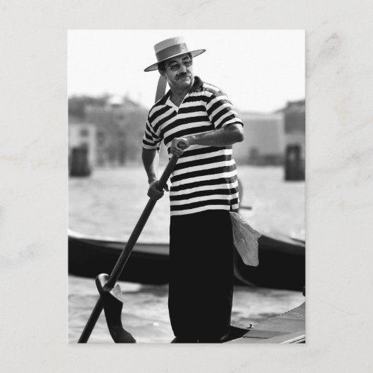 CARTE POSTALE VENISE GONDOLIER AVEC CASQUETTE (Devant)