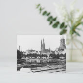 Carte Postale Vente de bois sur la rivière Trave, Lubeck, c.1910 (Debout devant)