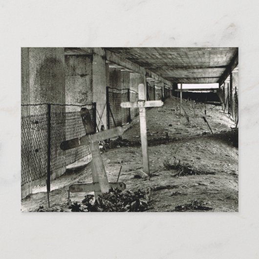 Carte Postale Verdun, monument Bayonet 1intérieur (Devant)