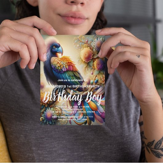 Carte Postale Vibrant Condor Plumé Perché Au Sommet D'une Branch