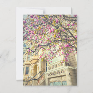 Carte Postale Vibrant Magnolia Arbre rose et Maison victorienne