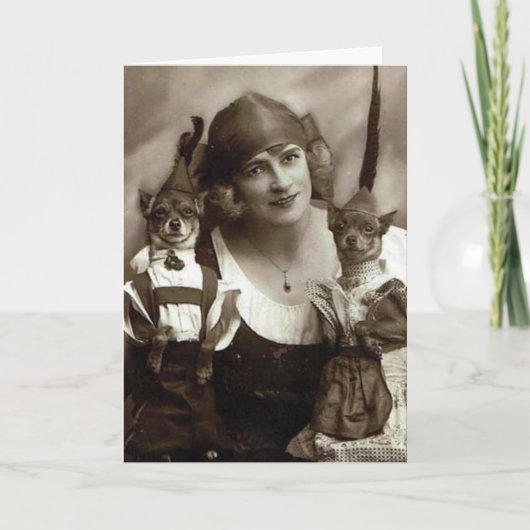 Carte postale Victorian Weird Woman with Dogs (Devant)