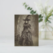 Carte Postale Victorian Witch Sepia Portrait style 3 (Debout devant)