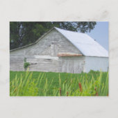 Carte Postale Vieille Grange Dans Un Champ Vert (Devant)