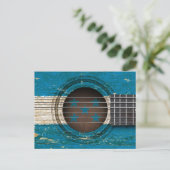Carte Postale Vieille guitare acoustique avec drapeau hondurien (Debout devant)